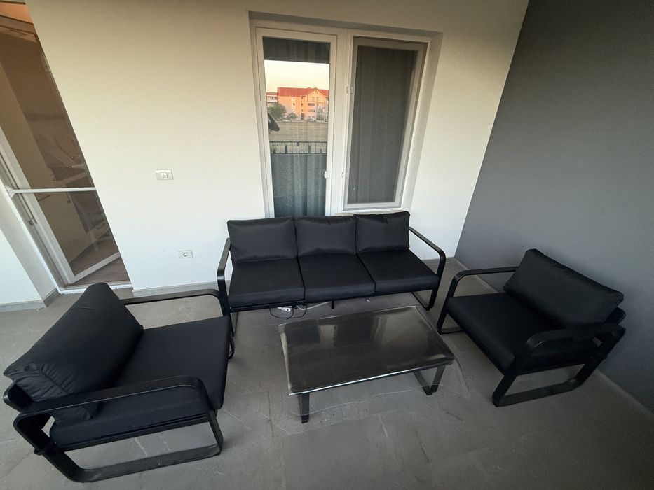 Vand set mobila de gradina/de curte