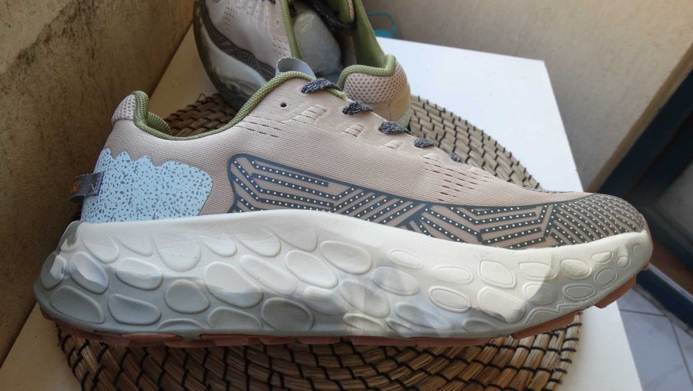 Чисто нови маратонки номер 44.5