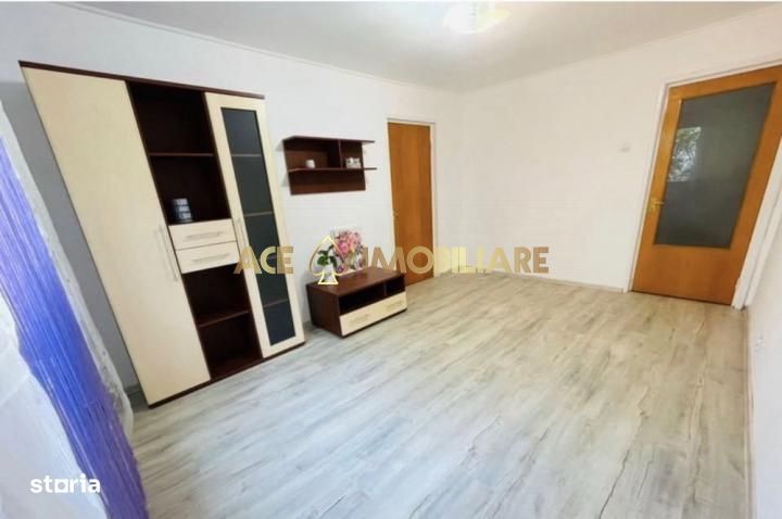 3 Camere de inchiriat | Lacul Tei |