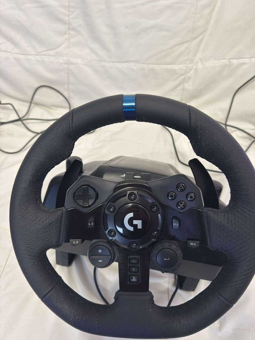 Volan Logitech G923 + schimbator PC/PS5/PS4