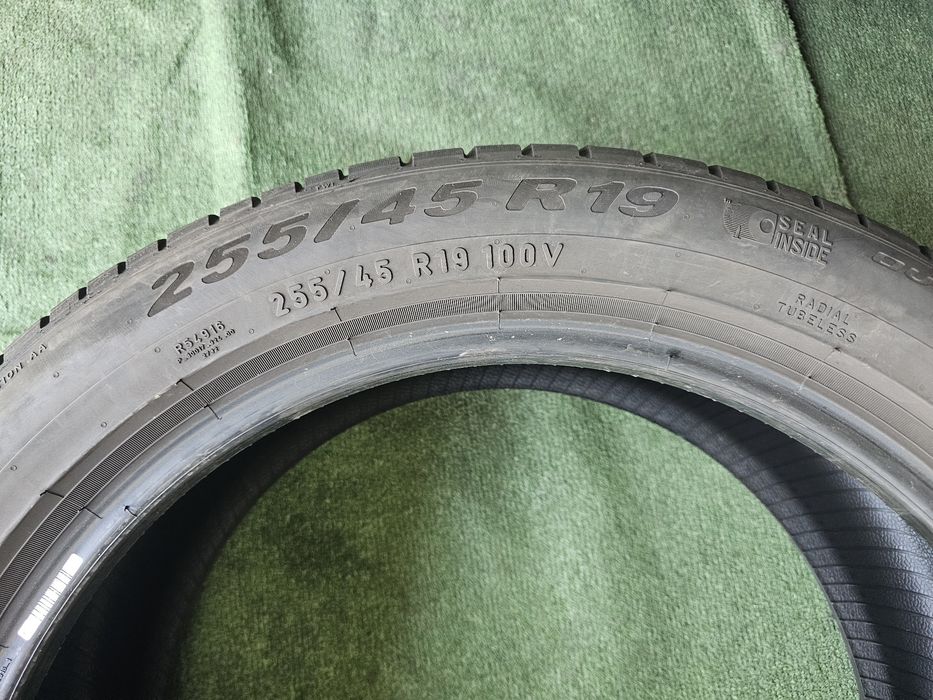 255 45 19 vara pirelli