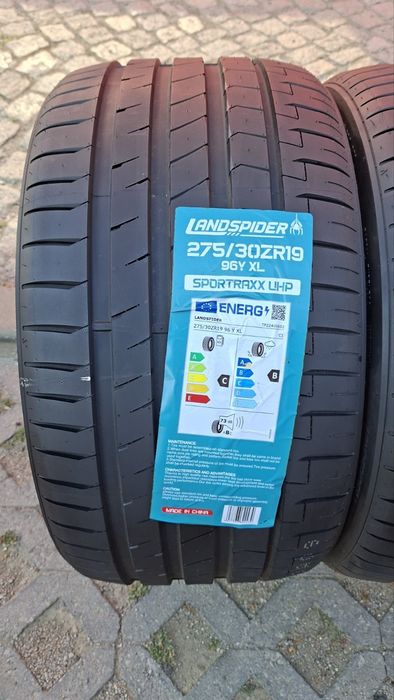 Летни гуми 245 35 19 и 275 30 19 спорт пакет