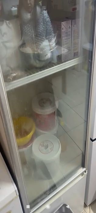 Продам два холодильника