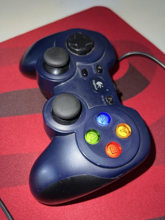 геймпад logitech F310