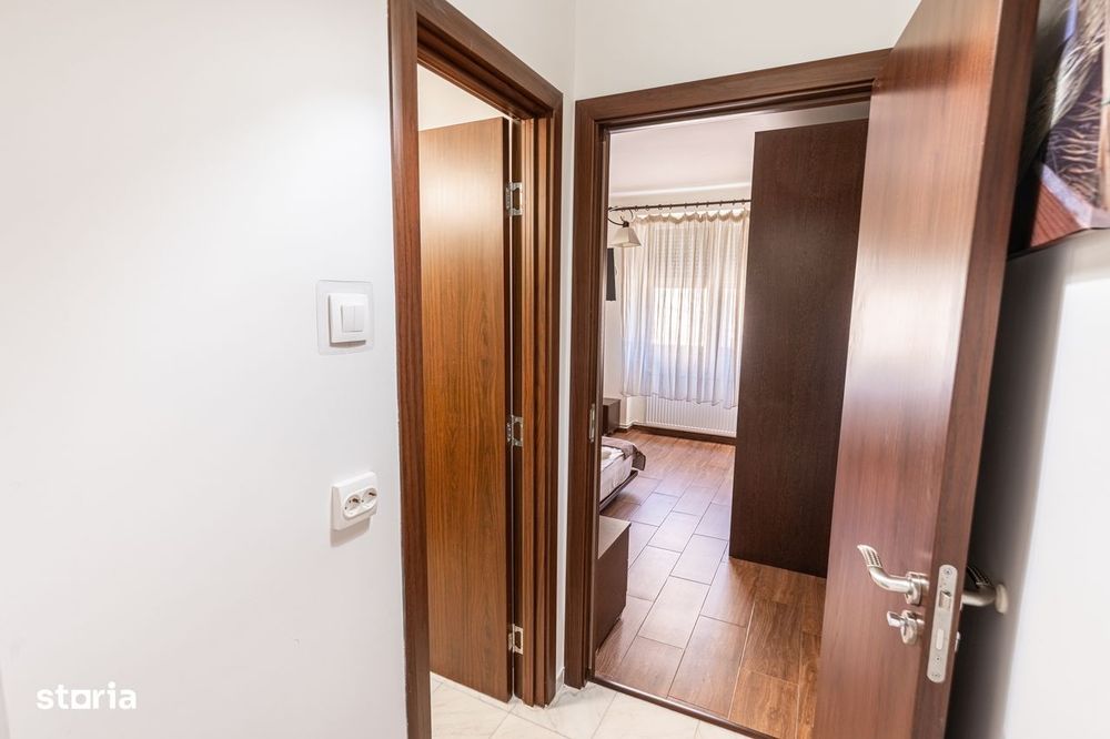 Apartament cu balcon, 2 camere, aproape de parcul central