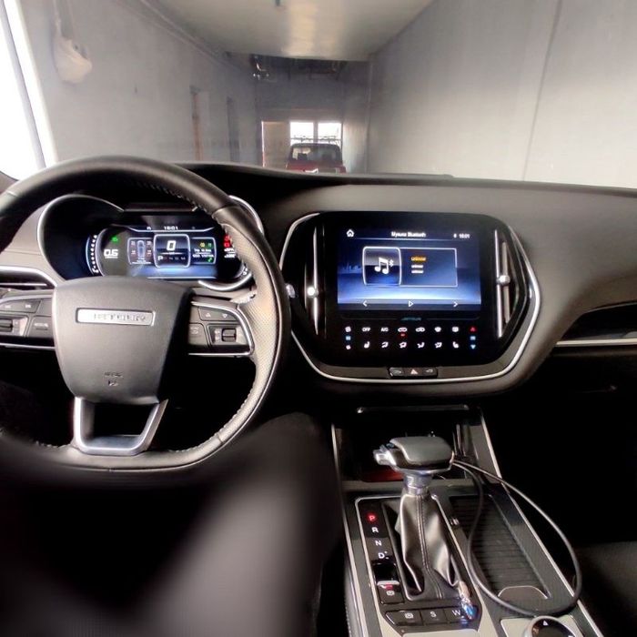 Продаётся Jetour x70