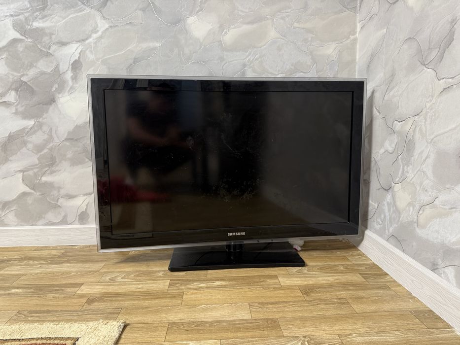 Продам телевизор