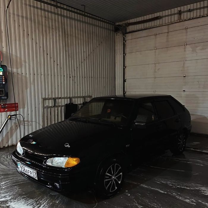 Продам авто ваз 2114