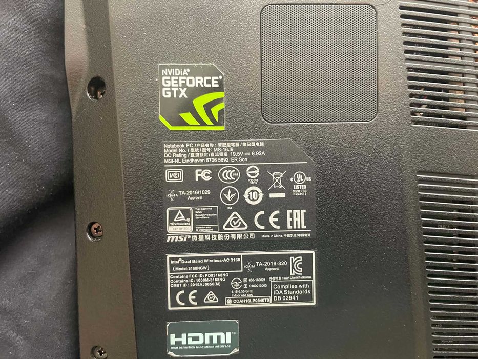 MSI GL62M 7RDX i7-7700HQ / GTX 1050 4GB / 16GB / 1.25TB SSD