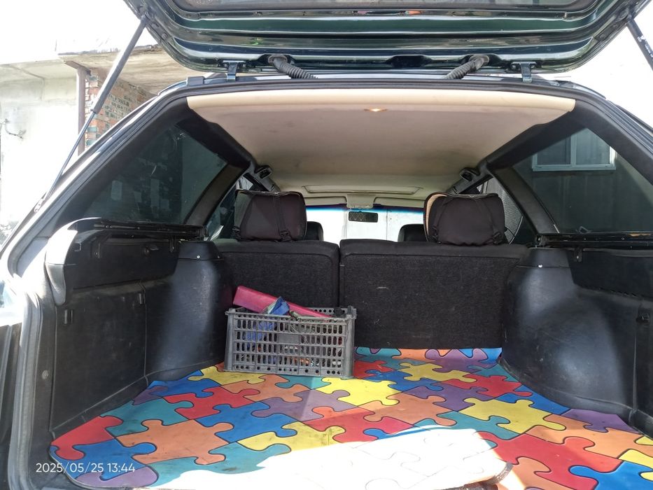 Продам машину Фольксваген пассат в4