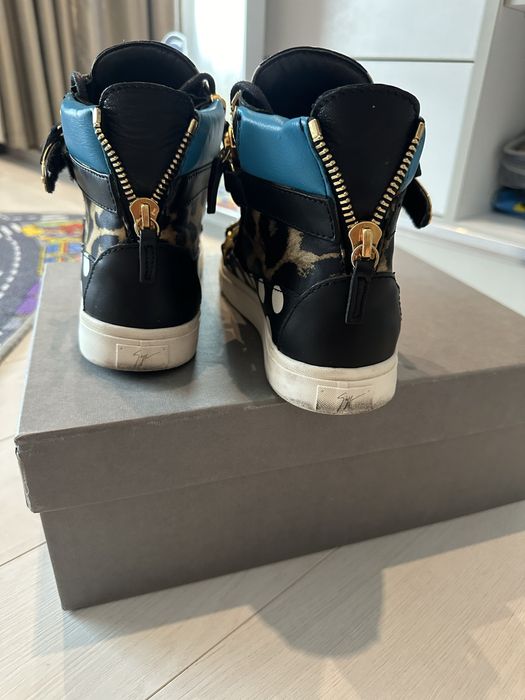 Кецове Giuseppe Zanotti