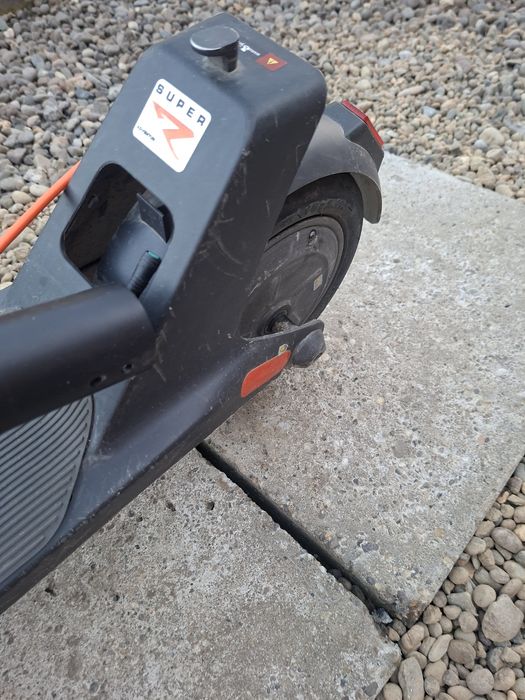 Trotineta Electrica LIPSĂ  GHIDON  Xiaomi Electric Scooter 4 Pro (2nd