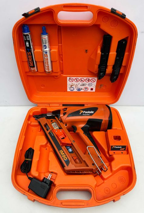 PASLODE IM90i- Акумулаторен такер за дърво 50-90мм