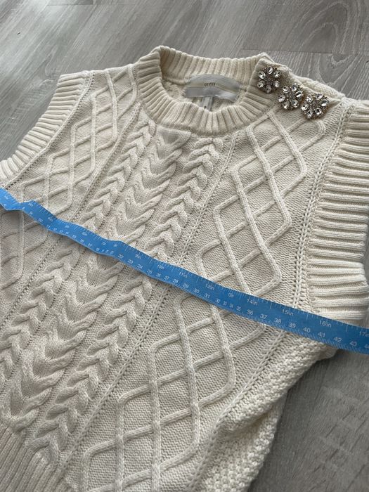 Guess, размер S + пуловер