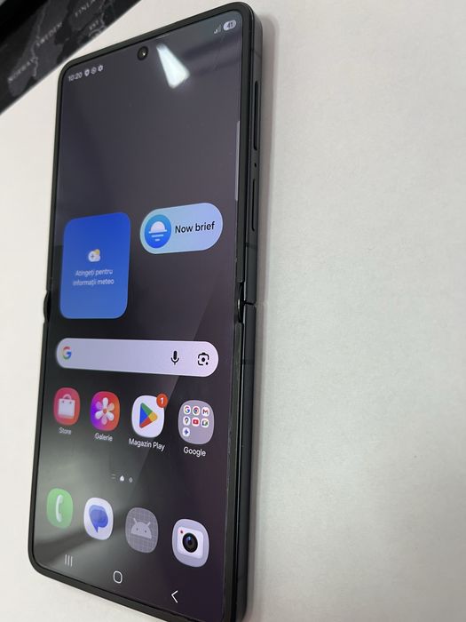 Samsung galaxy Flip 7