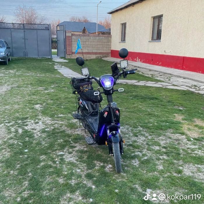 Скутер сатылады новый