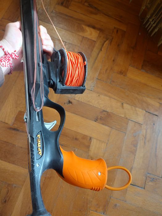 Продавам харпун APNEA AMAROK 85