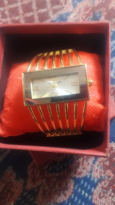 Дамски Часовник  ...