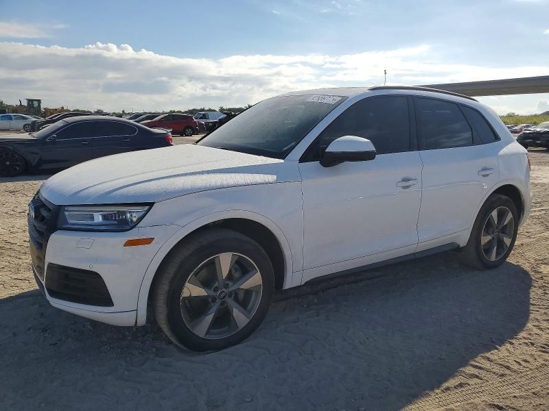 Audi Q5 Audi Q5 2.0 TFSI quattro S tronic – 2020 | SUV premium | Import SUA |
