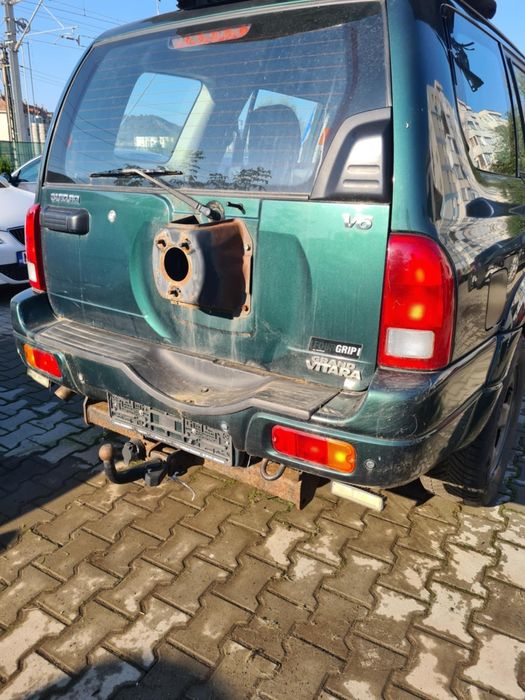 Dezmembrez Suzuki Grand Vitara Xl 2.7 v6 2.0 RHW Orastie • OLX.ro