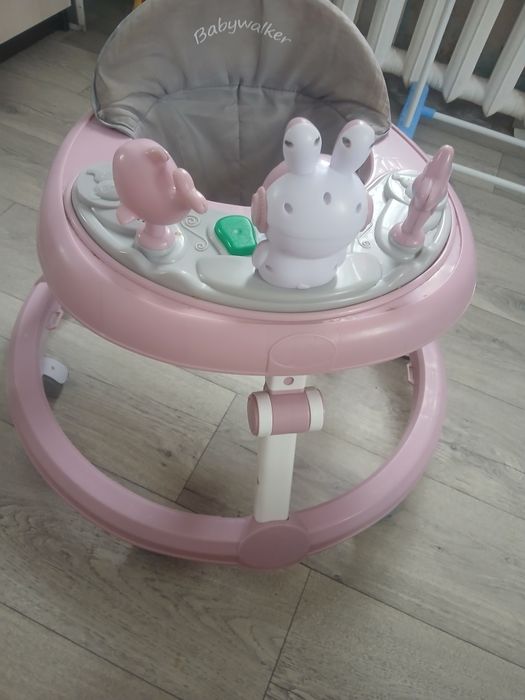 Продаю ходунок .