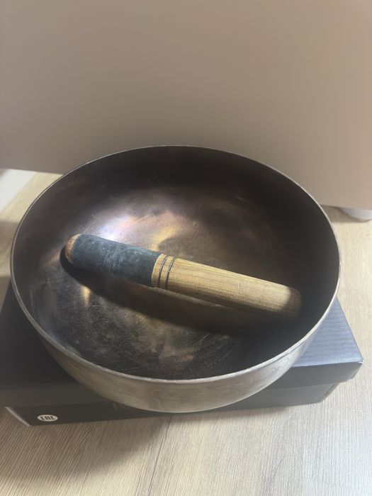 Поющая чаша тибетская