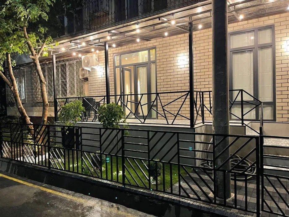 Сдается Уютная 2-ком квартира со своим двориком на Ц1