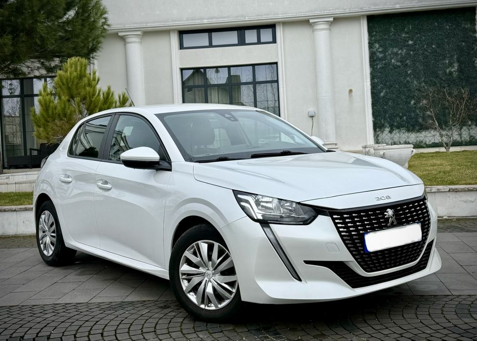 Peugeot 208 Allure 1.5d 101 CP An Fab 2021