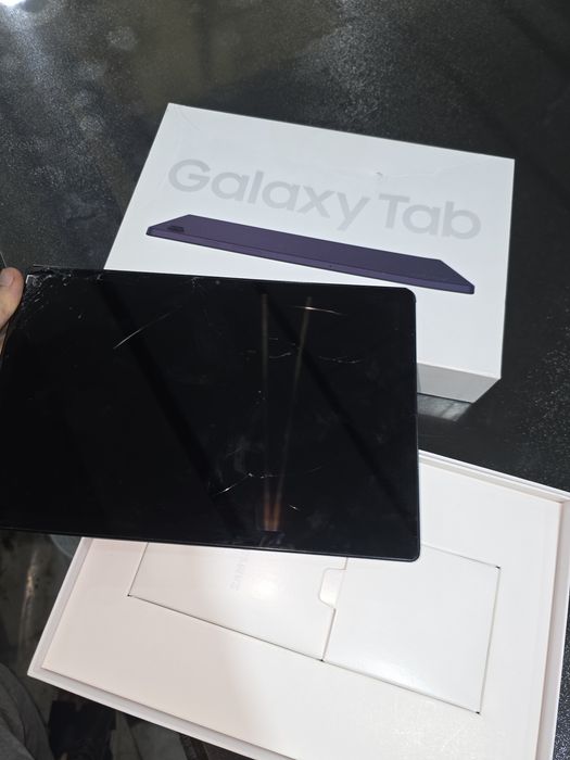 Планшет : Galaxy Tab A8