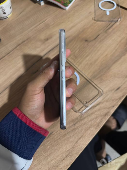 Samsung s22 5G 8/256