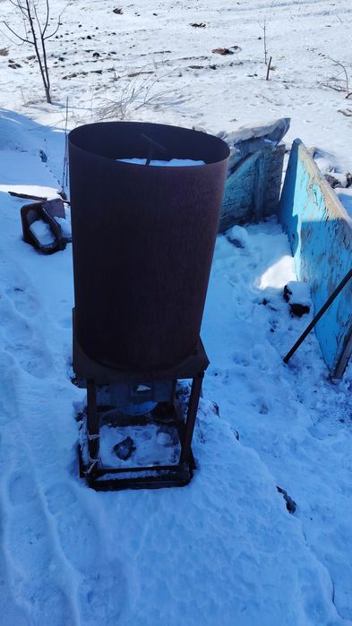 Дробилка шөп, жем турайтын