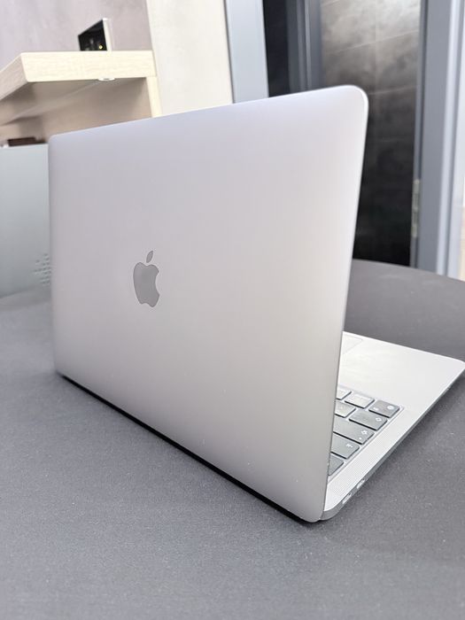 Macbook air 13, m1