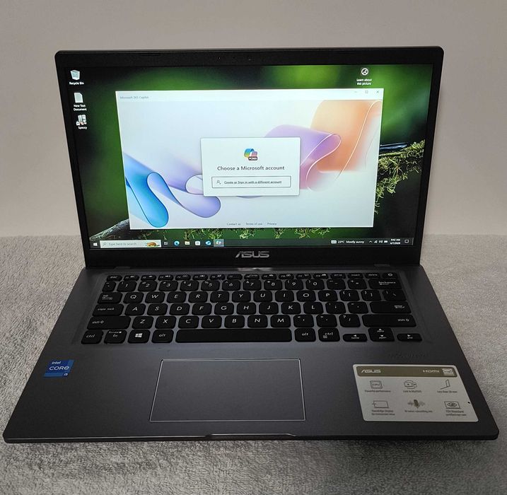 Laptop 14" ultraportabil Asus VivoBook X415 i5 1135g7 8gb ram ssd 256gb