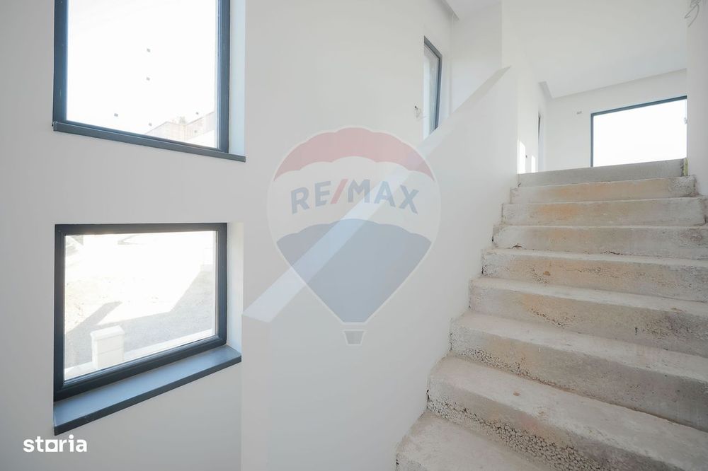 Casă nouă de vânzare Oradea - Dealuri, P+E, teren 575 mp