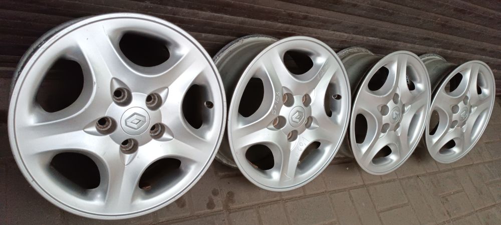 Диски на Рено R15 б/у из Германии
