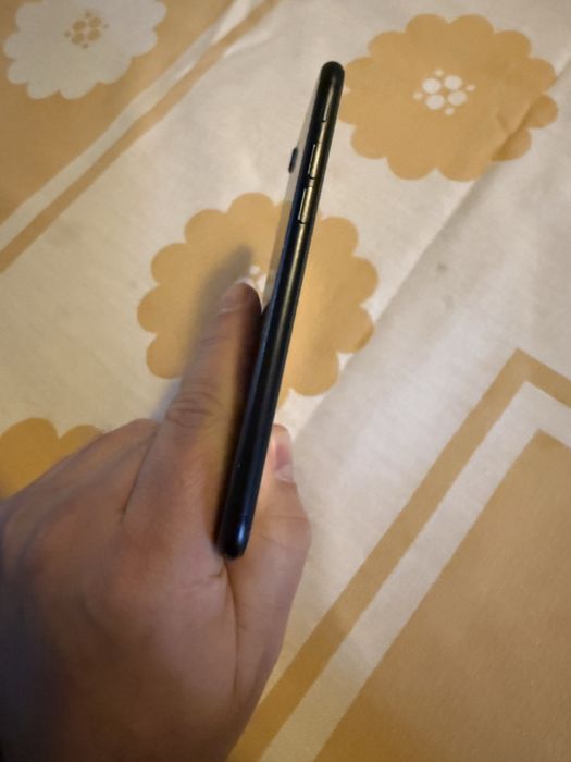 Iphone 7 black 32 gb