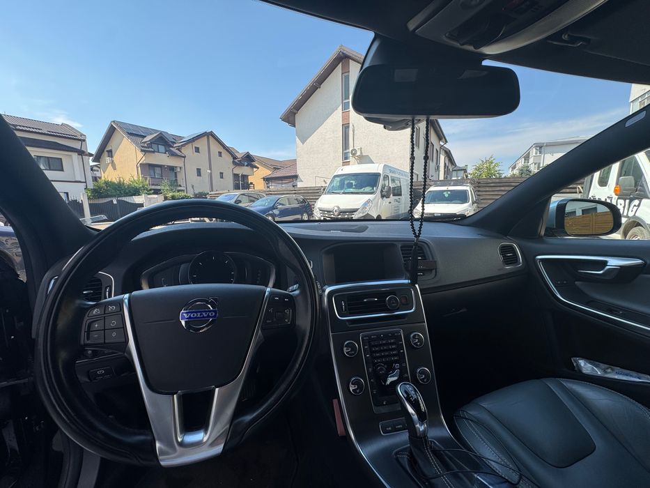 Volvo V60 D6 AWD