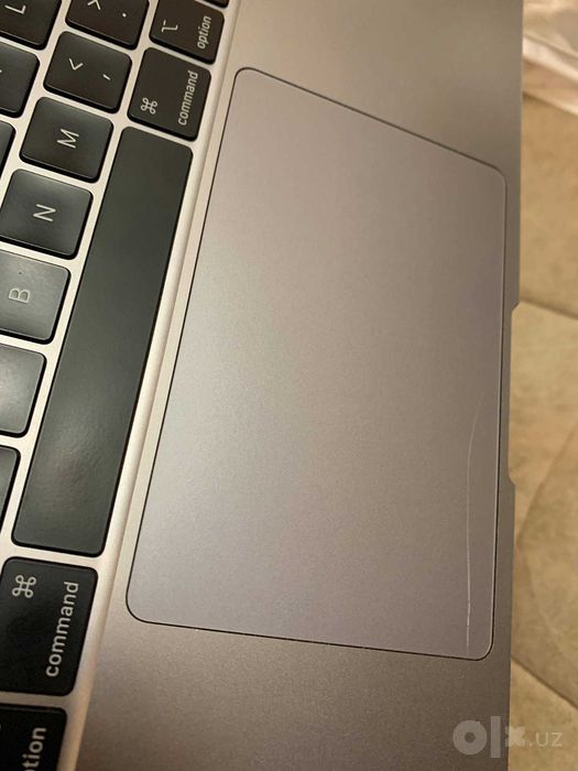 MacBook Pro 13" на процессоре Apple M2 8Гб\512Гб