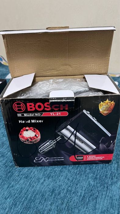 Блендер Bosch.