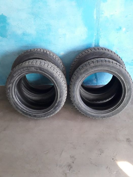 Комплект зимней резины