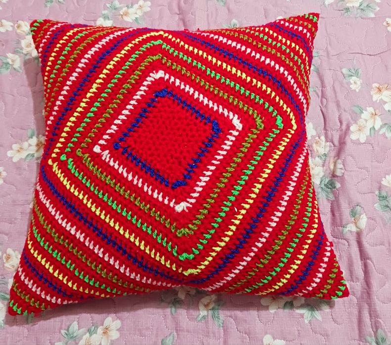 Fete de perna crosetate FANTEZI GABRIELA.