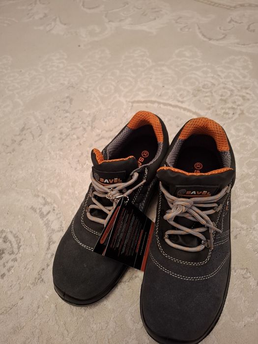 Спец ботинка 40р 41р