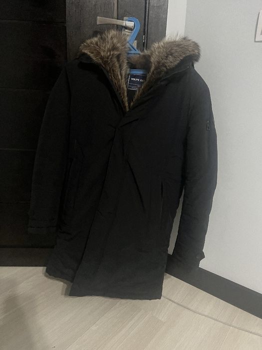 Продам Парку из меха енота.