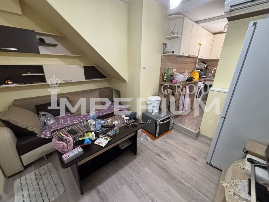 Дава се под наем Тристаен апартамент в Варна, Гръцка махала - 55 кв.м за 382.5 € - Снимка #3