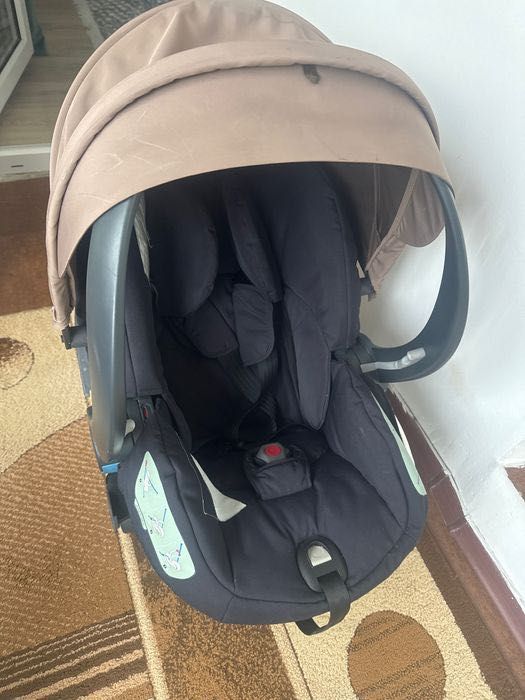 Авто кресло люлька