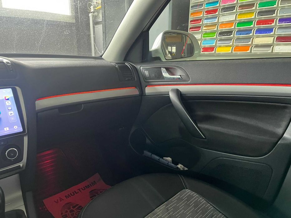 Lumini ambientale LED - SKODA