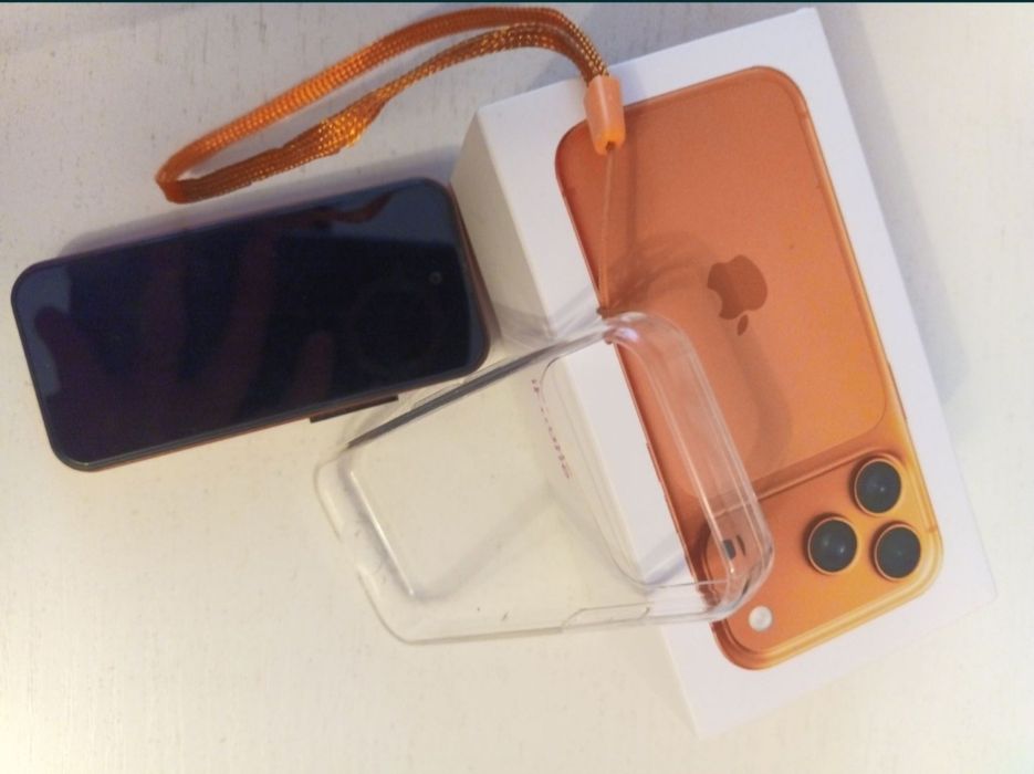 Айфон 17 мини продам