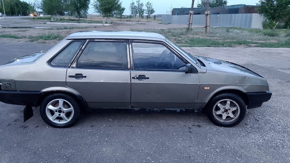 Продам ваз 21099