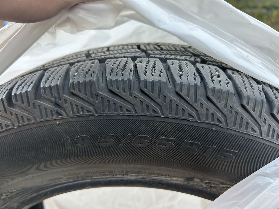 Зимняя шина R15 .