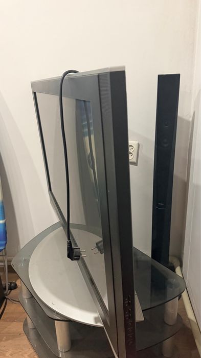 Телевизор lg 42 дюйма (106 см)